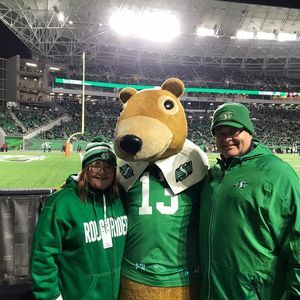 Meet your Posher, Lori